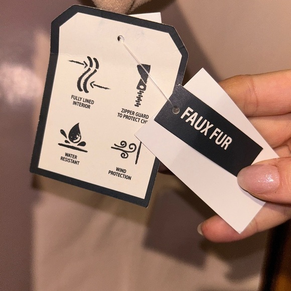 NEW $60 Osh Kosh Baby Girls' Sweet Faux Wool Jacket Dress Coat - Picture 4 of 5